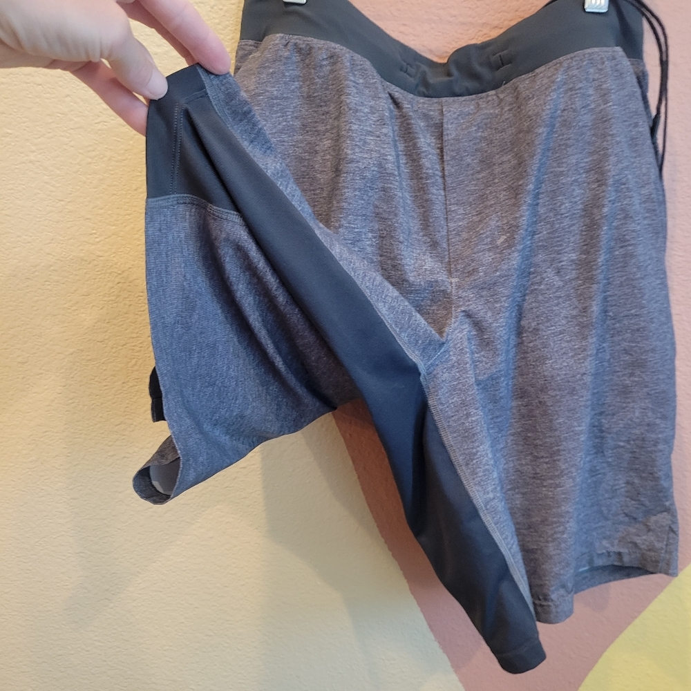 Lululemon Mens T.H.E Short Out of Mind Liner 9" Medium - Picture 9 of 12